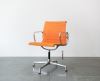 Vitra EA 104 - 1